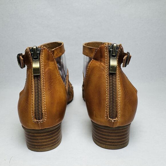 Soft Surroundings Antelope Macaria Sandals Women’s Sz 40 Studded Heeled Leather - Picture 10 of 12